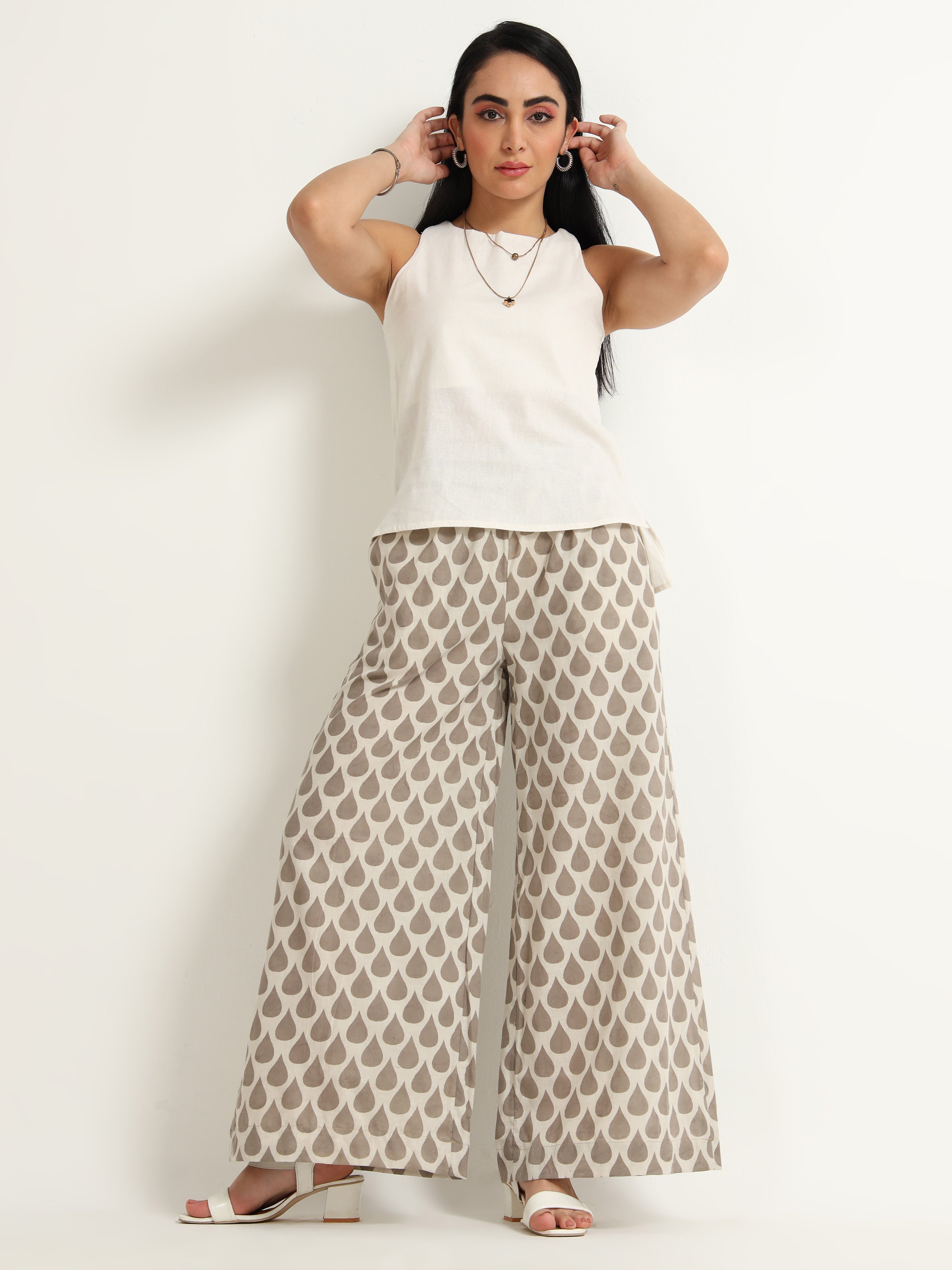 Off White Round Neck Top