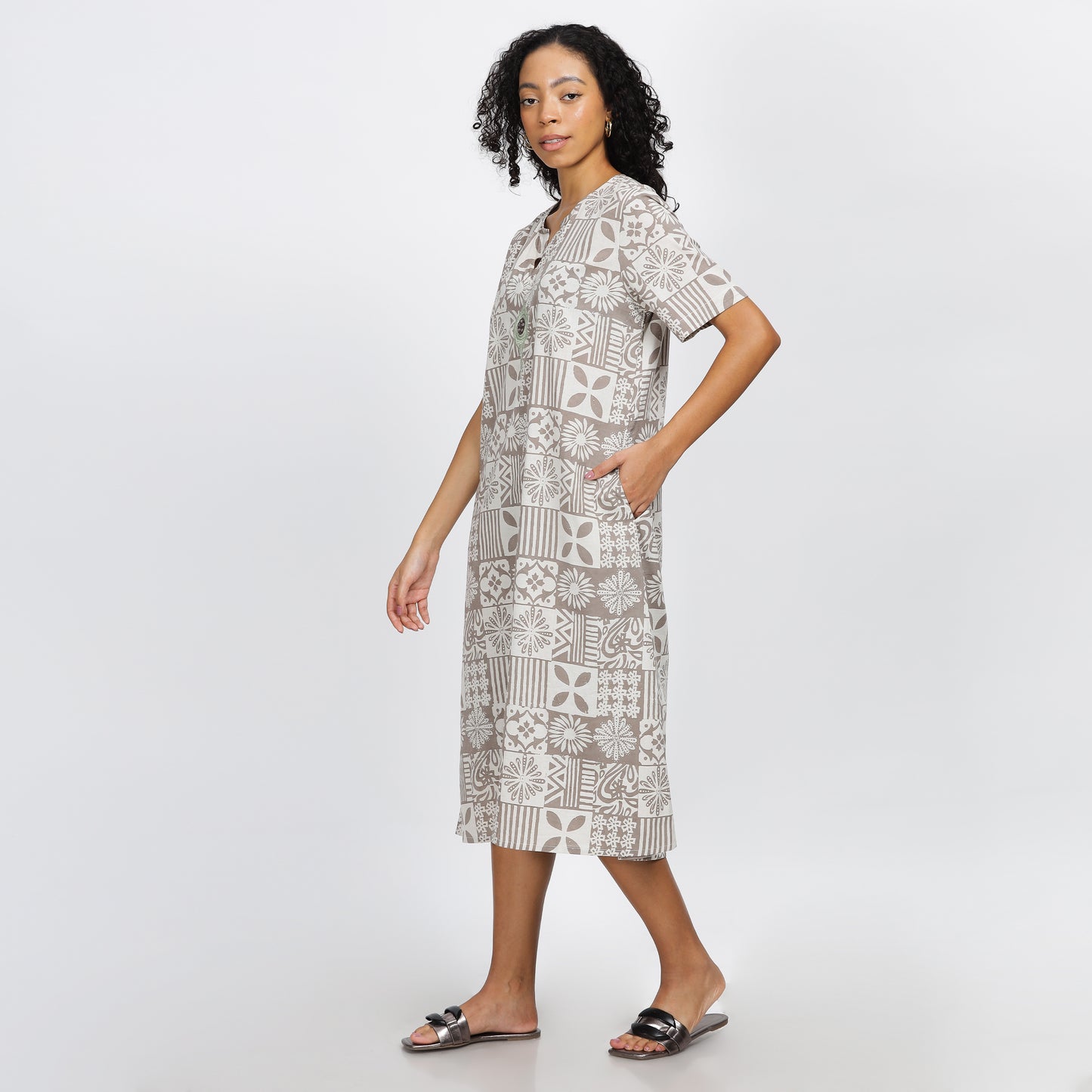 INTRIGUE-Natural dyed block printed dhabu comfort wear with pockets