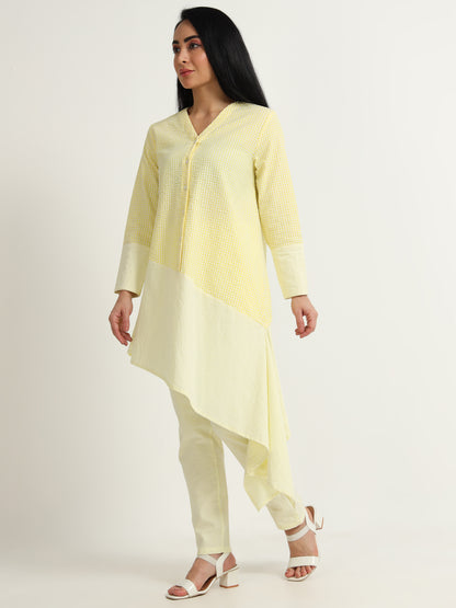 Uneven Top with Straight Pants