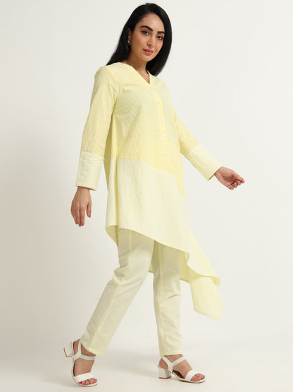 Uneven Top with Straight Pants