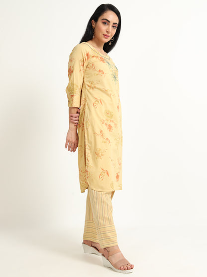 Floral printed with Embroidery detailing Round neck Kurta