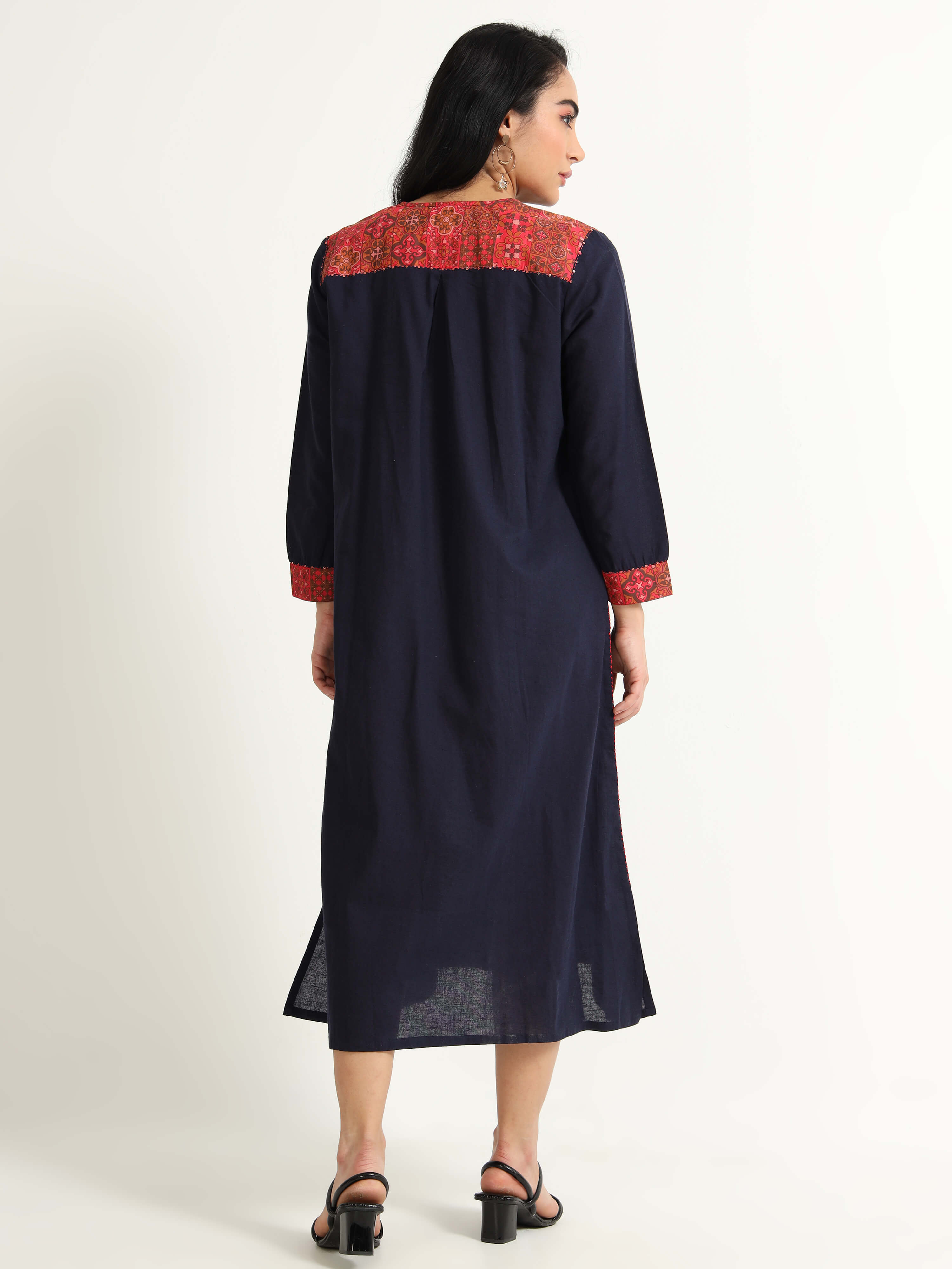 Navy Blue Dress With Red Detailing - Reepeat