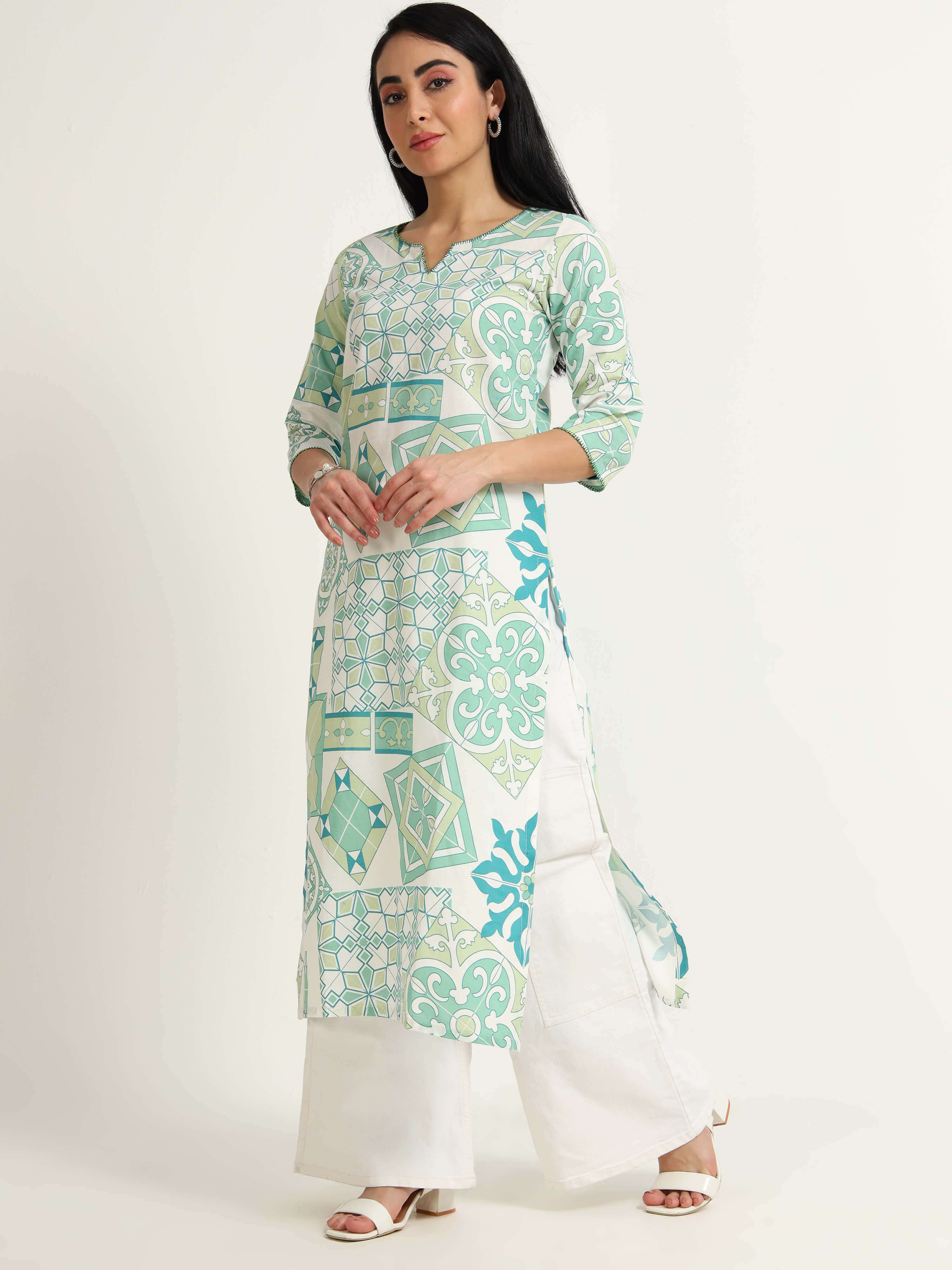 Straight  Printed Kurta - Reepeat