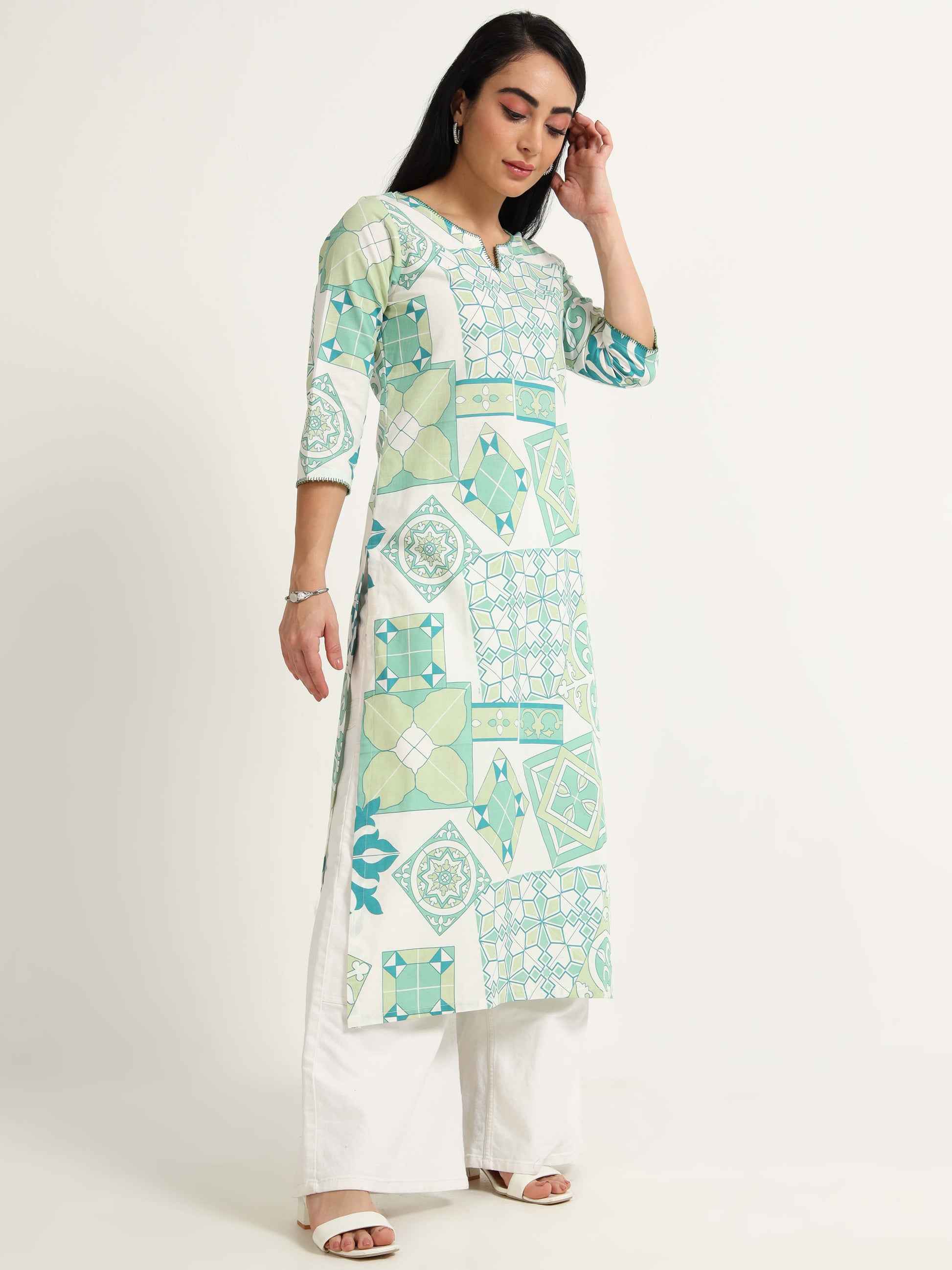 Straight  Printed Kurta - Reepeat