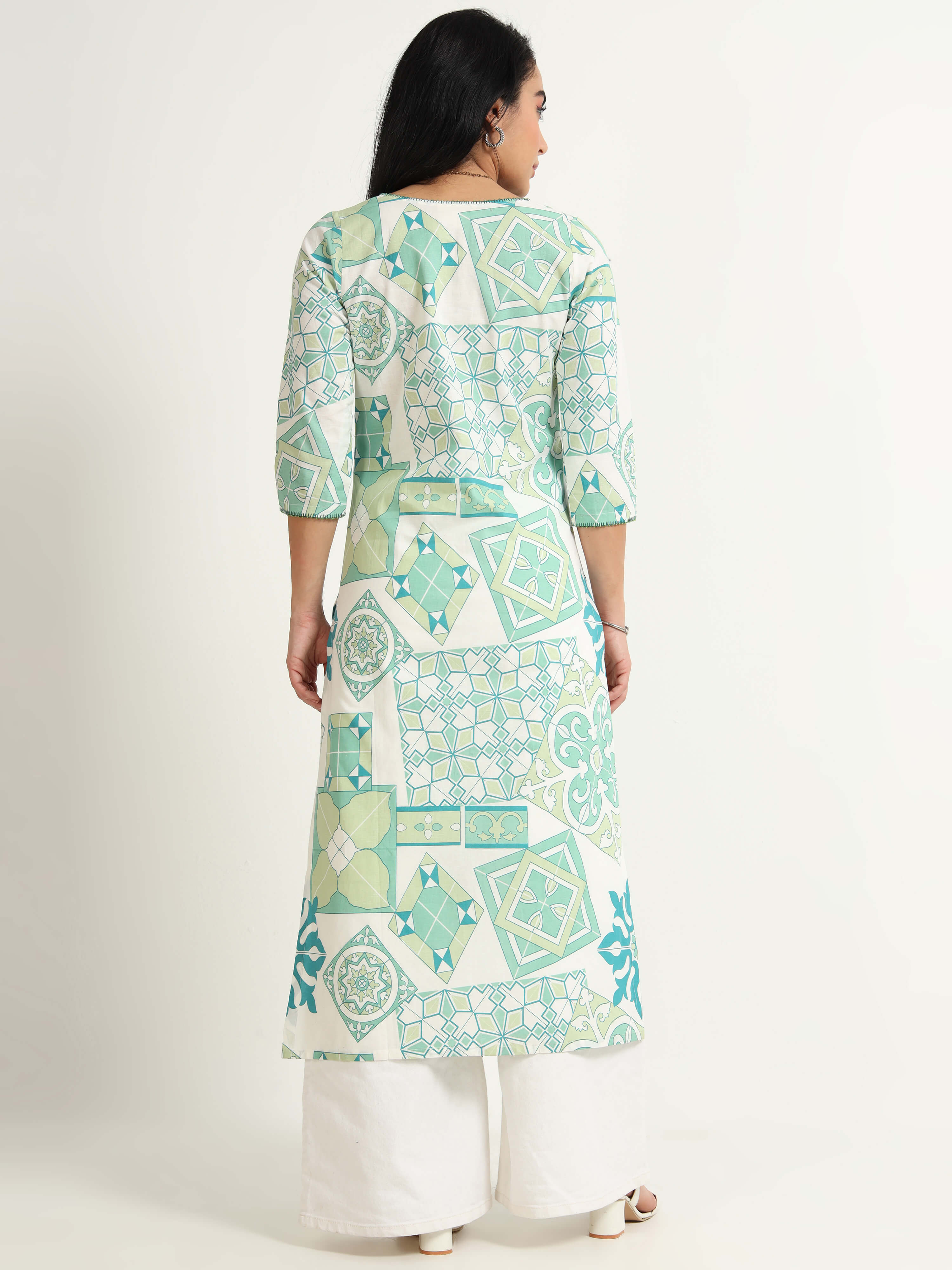 Straight  Printed Kurta - Reepeat