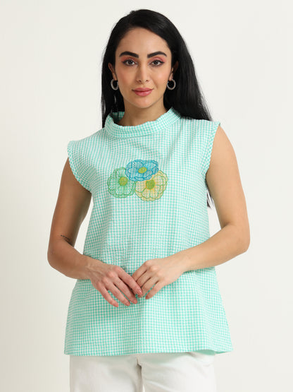 A Caual Organic Cotton  sleeveless Top With Thread Embroidery Detailing