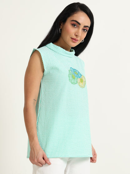 A Caual Organic Cotton  sleeveless Top With Thread Embroidery Detailing