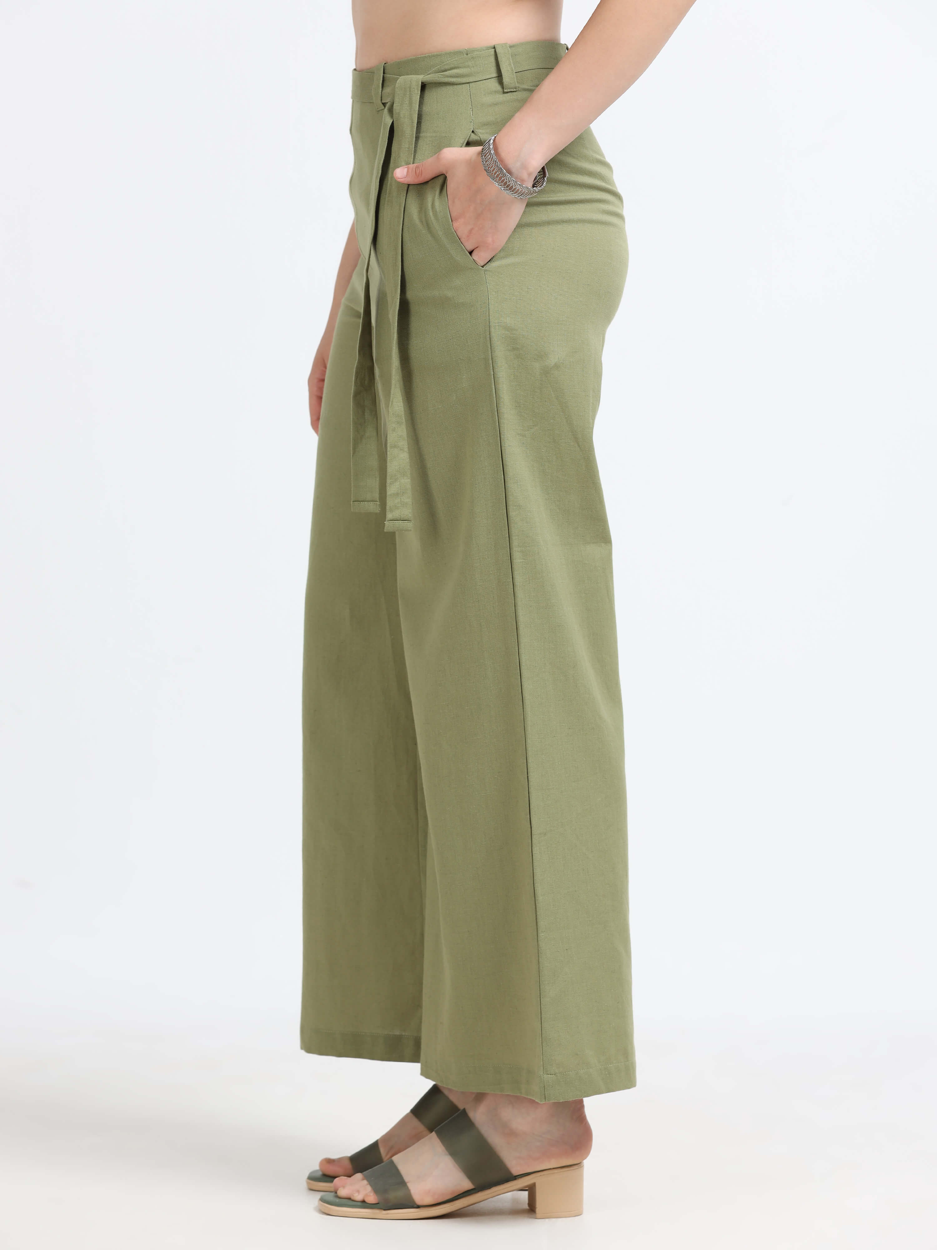 Mid Waist Line Flare Trouser - Reepeat