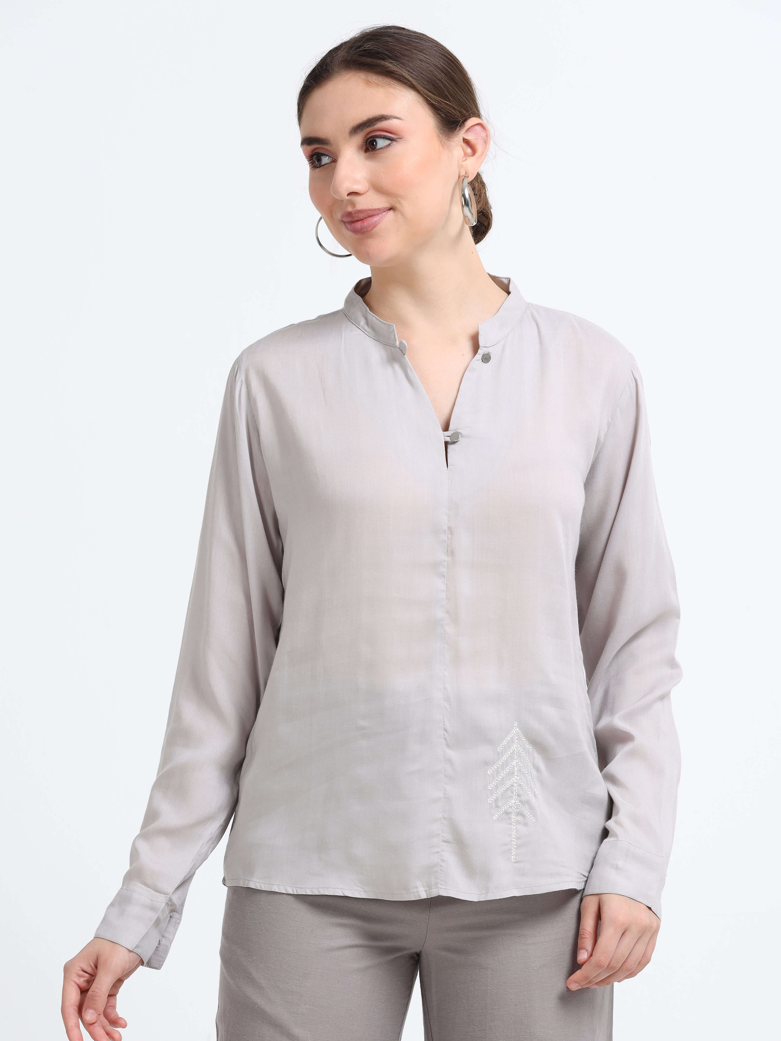 V neck Top - Reepeat