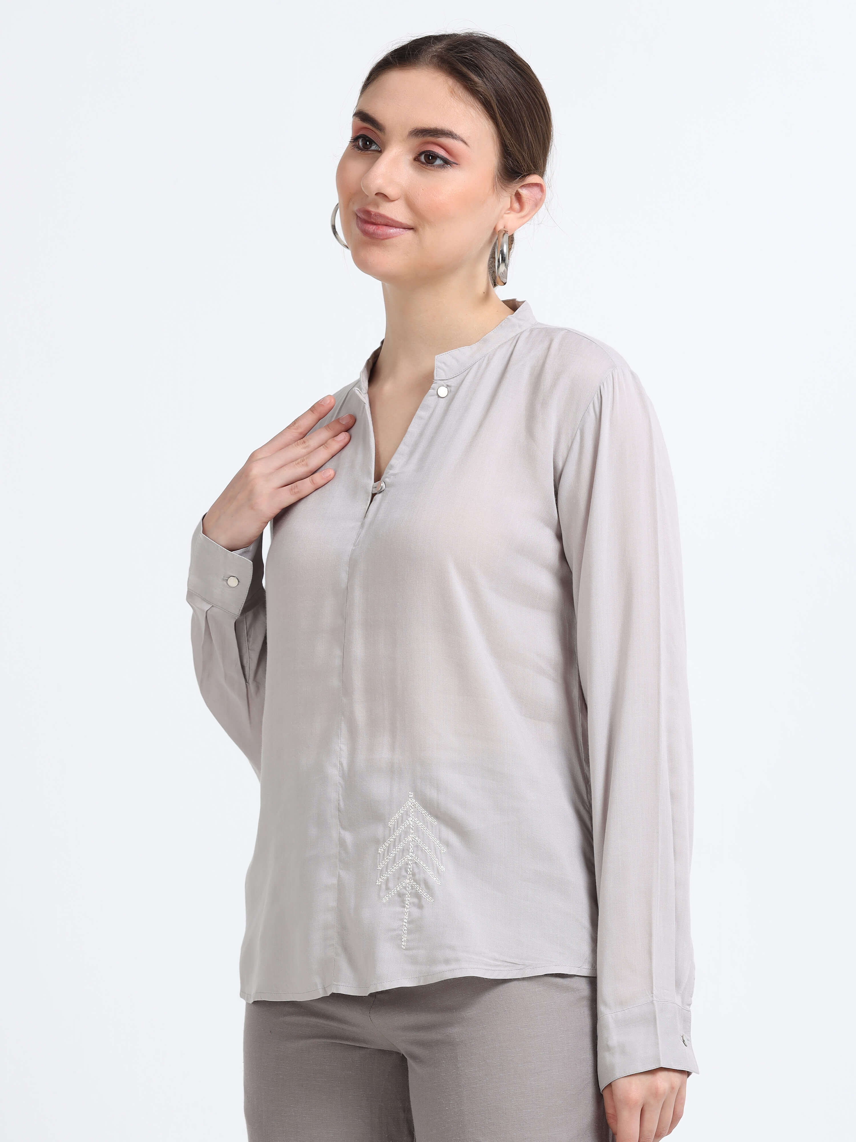V neck Top - Reepeat