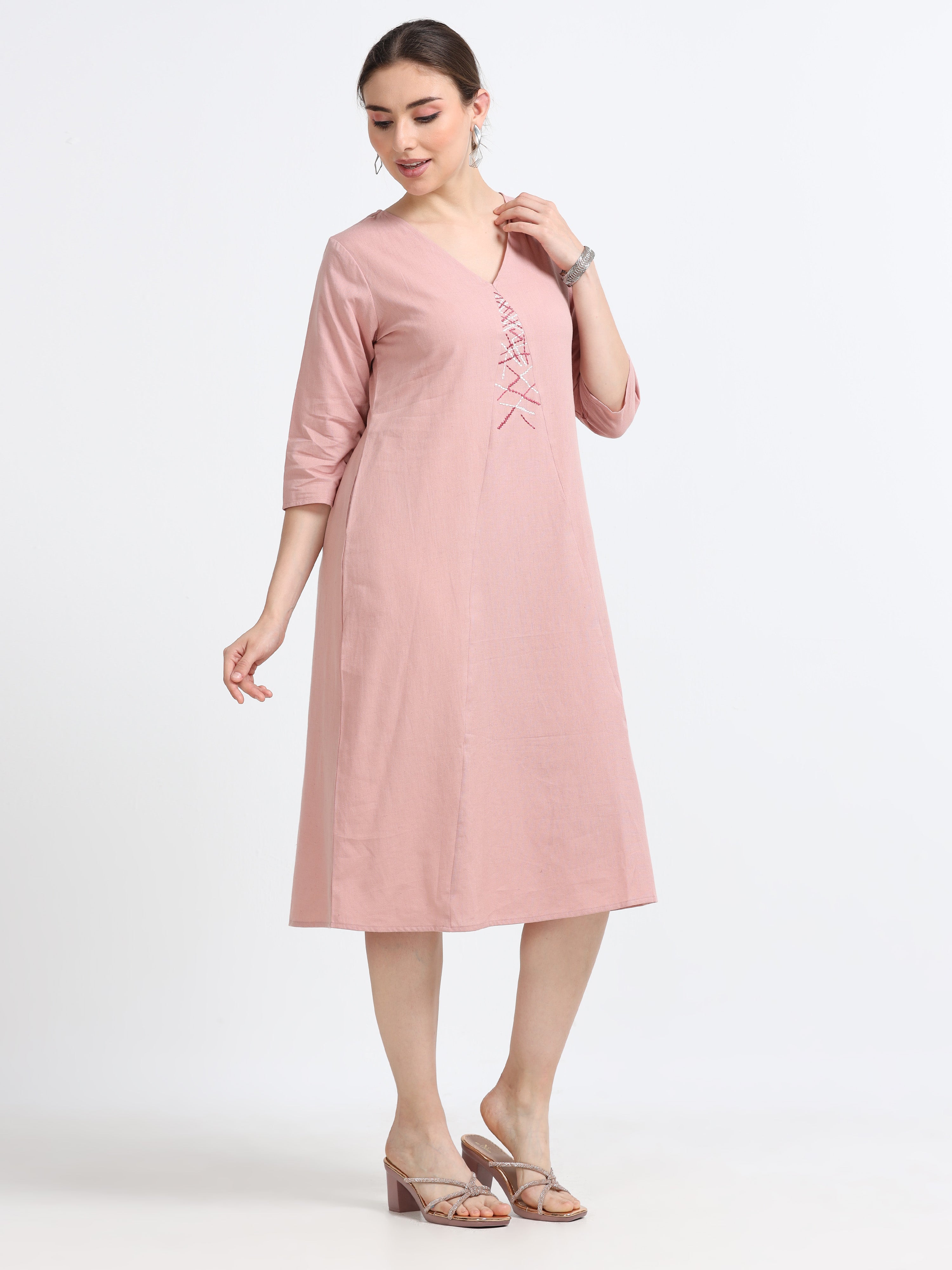 3/4th sleeve , Knee Length Panel Dress