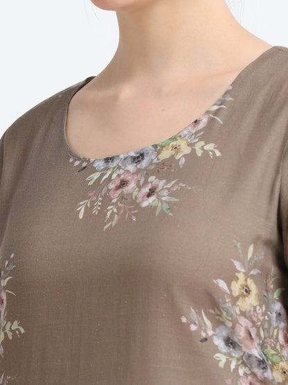 Round Neck, Regular Fit Dress