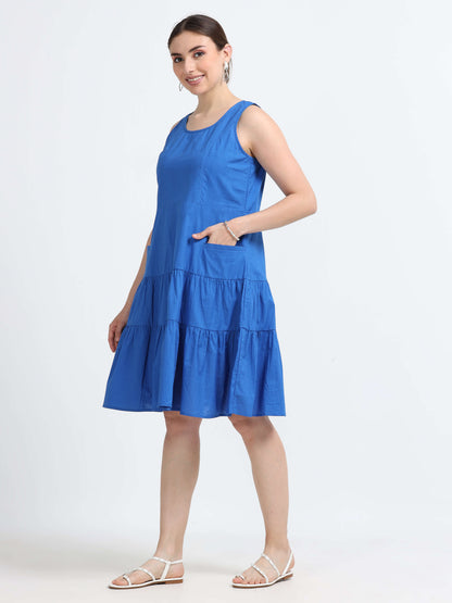 Flared knee length dress - Reepeat
