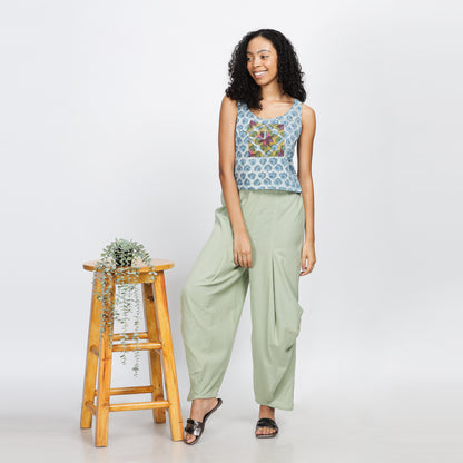 DELIGHT -Natural dyed horizontal box pleated trouser