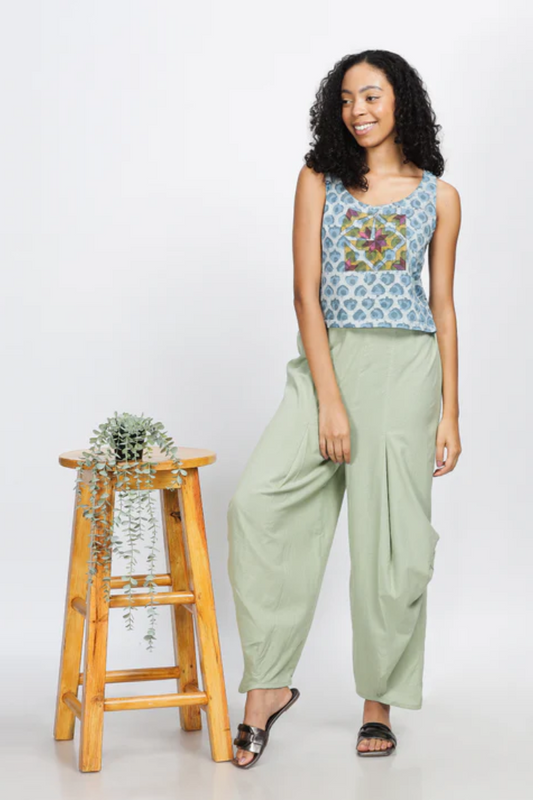 Charm- Crop Top