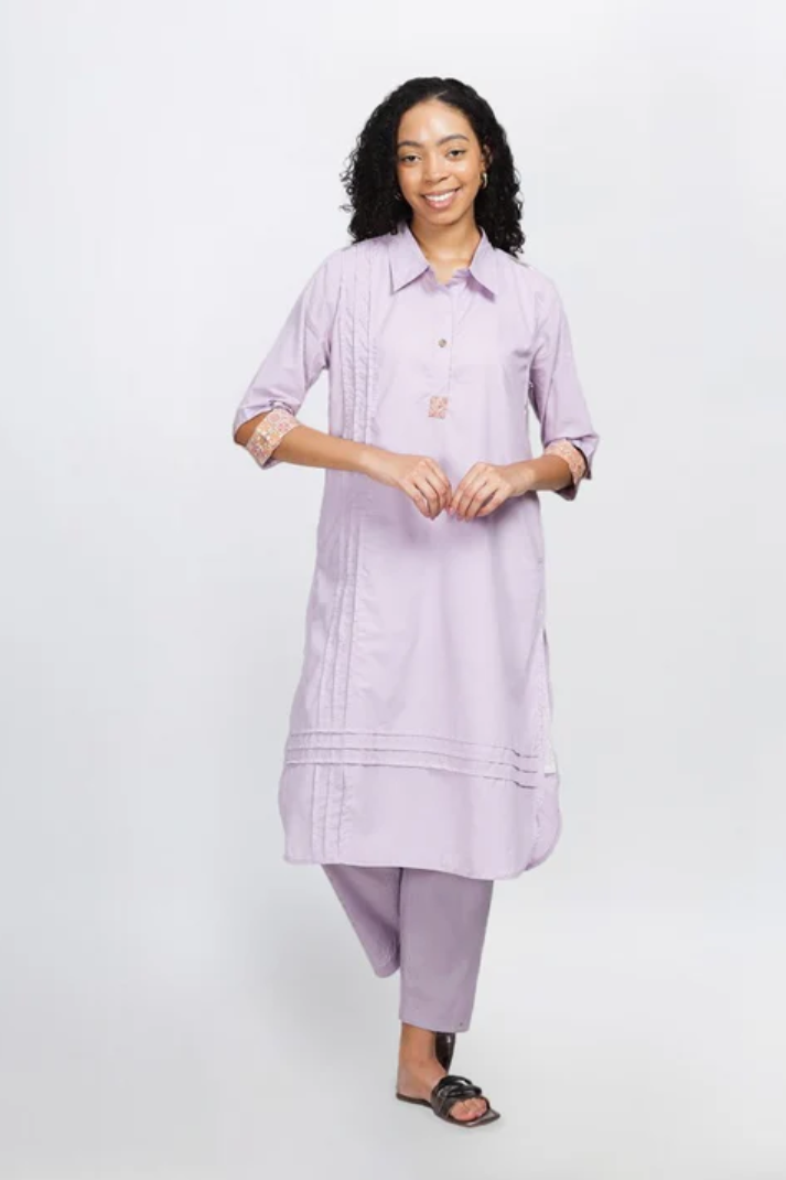 Regal-Lavender Hand Screen Printed Kurtha With Pleats, Pockets And Cotton Lining