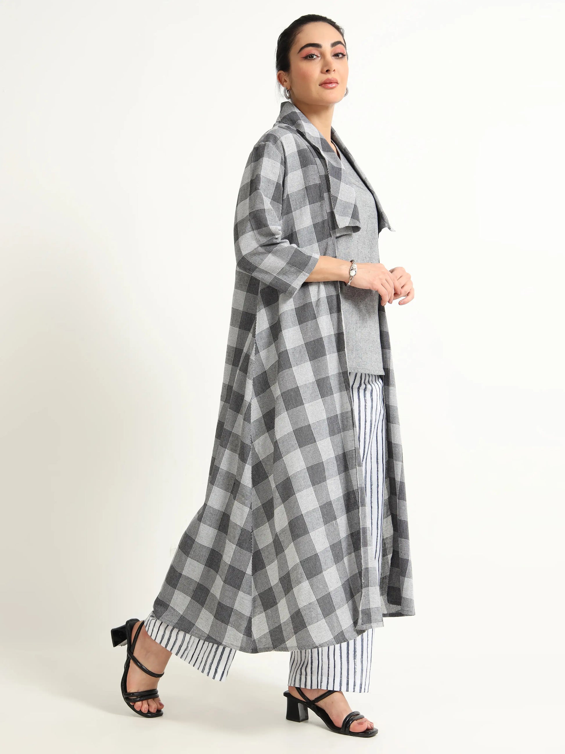 Cut Shawl Collar Long Shrug - Reepeat